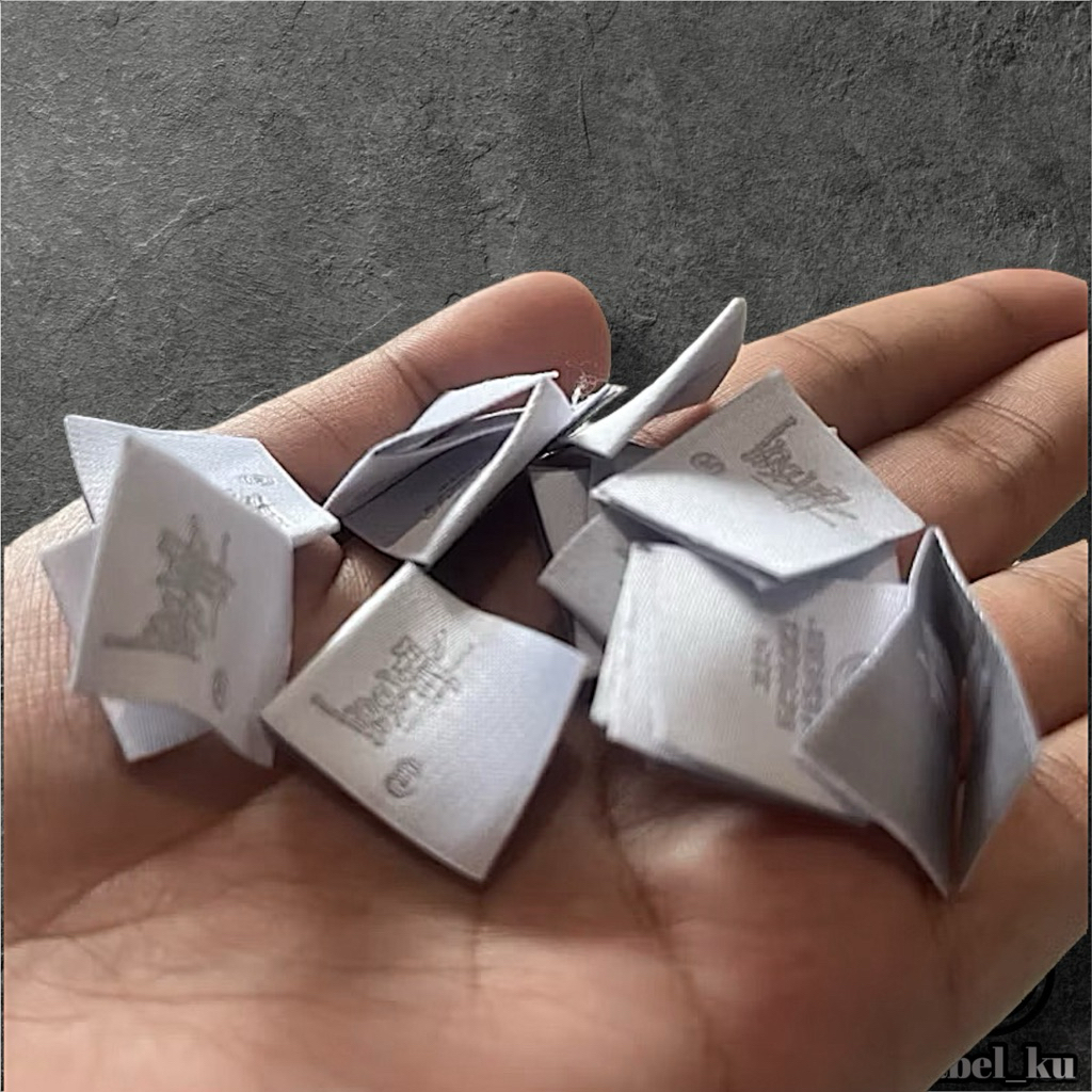 

label bawah susy putih 50