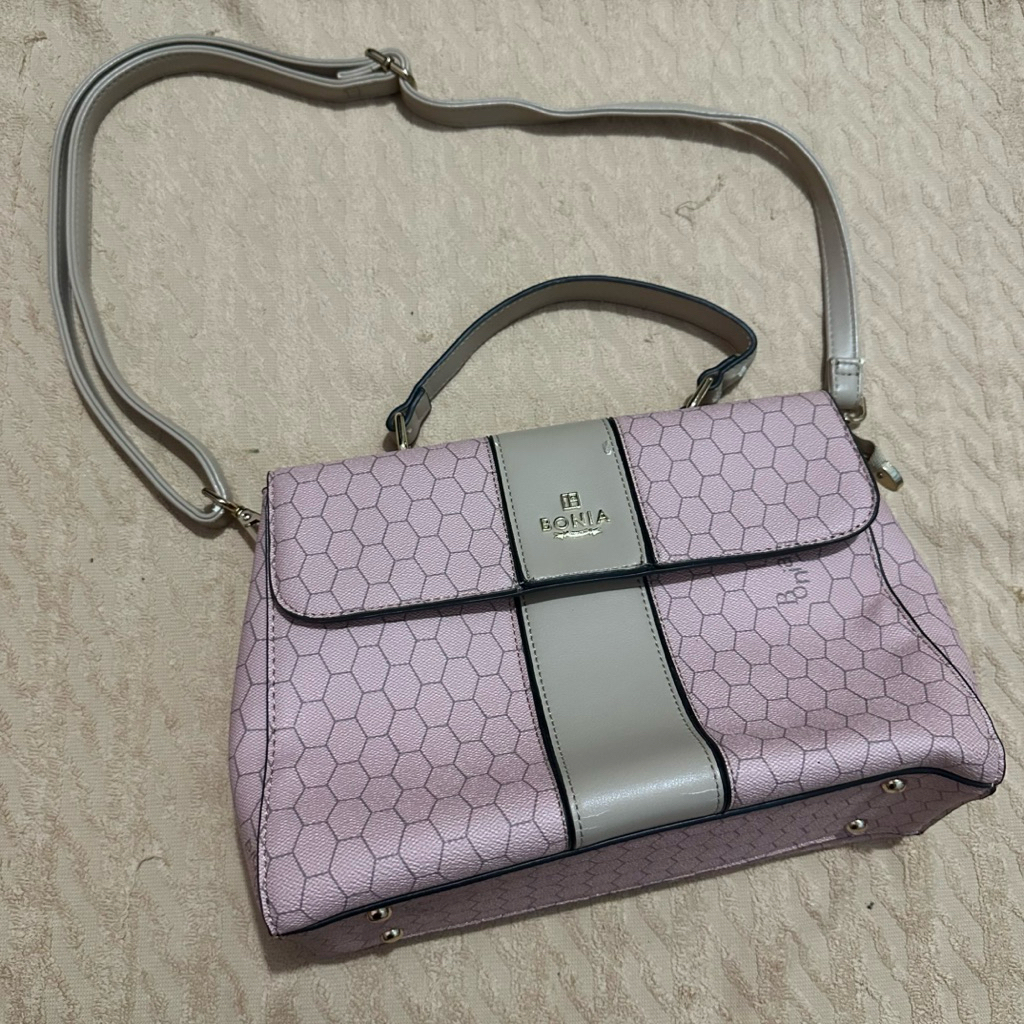 PRELOVED - Tas Bonia | Sling Bag | Bonia Bag | Tas Selempang | Shoulder Bag