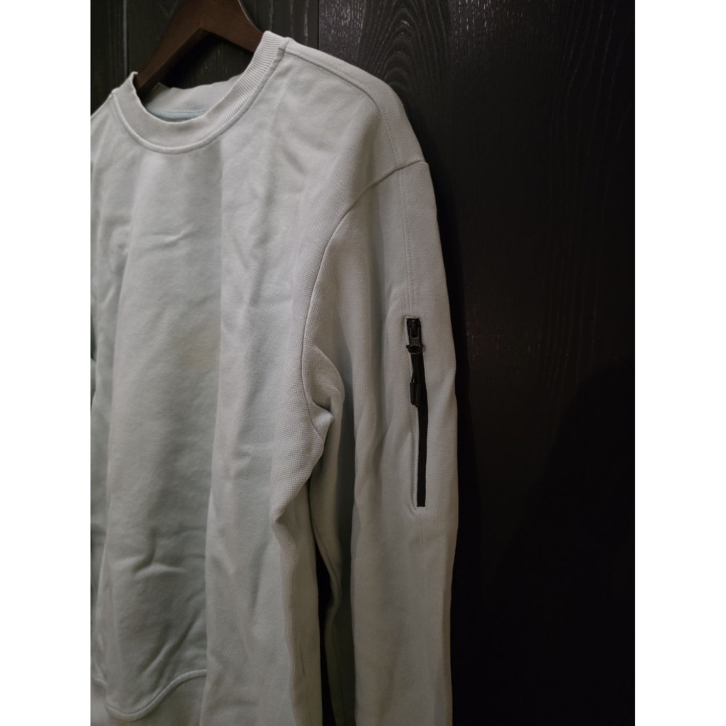 Zara Bomber Sweater Light Blue. Desainer Design. 100% original. size L. baju lengan panjang pria uku