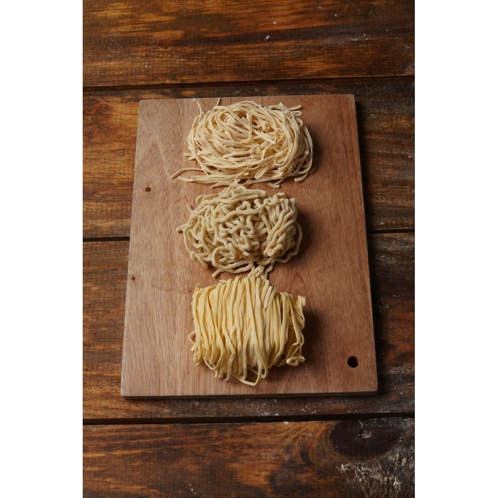 

SALEEE PROMO MURAH LIMITED!!! (VAKUM PACK 500gr)/Mie Mentah/Mie Setan/Mie Pedas/Mie Level/Mie Ayam/Mie Telur//Mie Pangsit/Bakmie