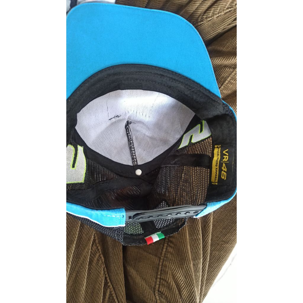 Topi VR 46 official Racing apparel