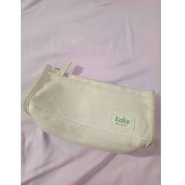 

Tempat Pensil Pink