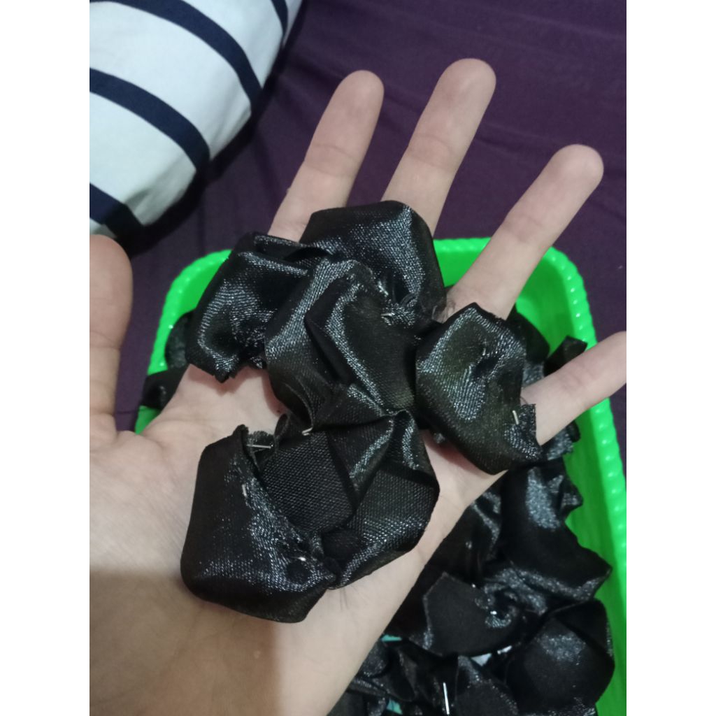 

1 pcs mawar pita satin 2,5cm/bakalan bunga pita satin siap pakai murah/bunga pita satin murah