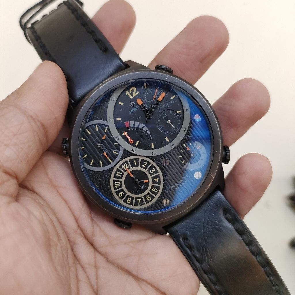 Expedition second Cowo tipe E6623M