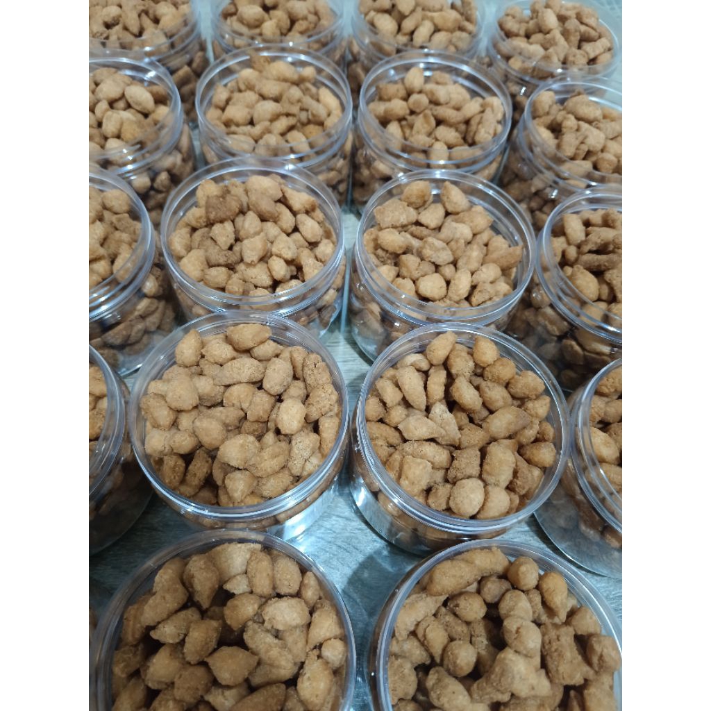 

Biji Ketapang Renyah