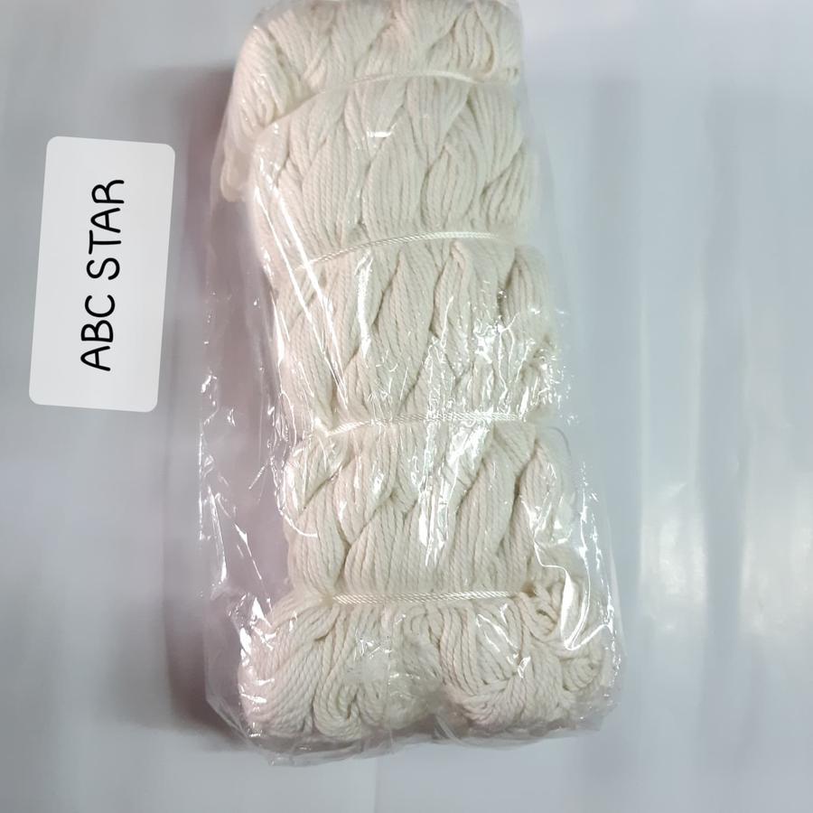 

TALI UANG / SEWING THREAD