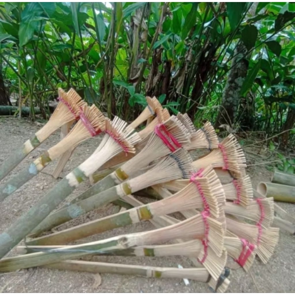 Capitan sampah bambu asli/alat jepit sampah