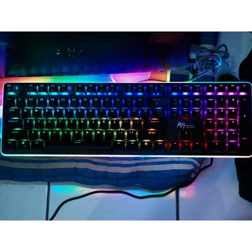 Royal Kludge - RK918