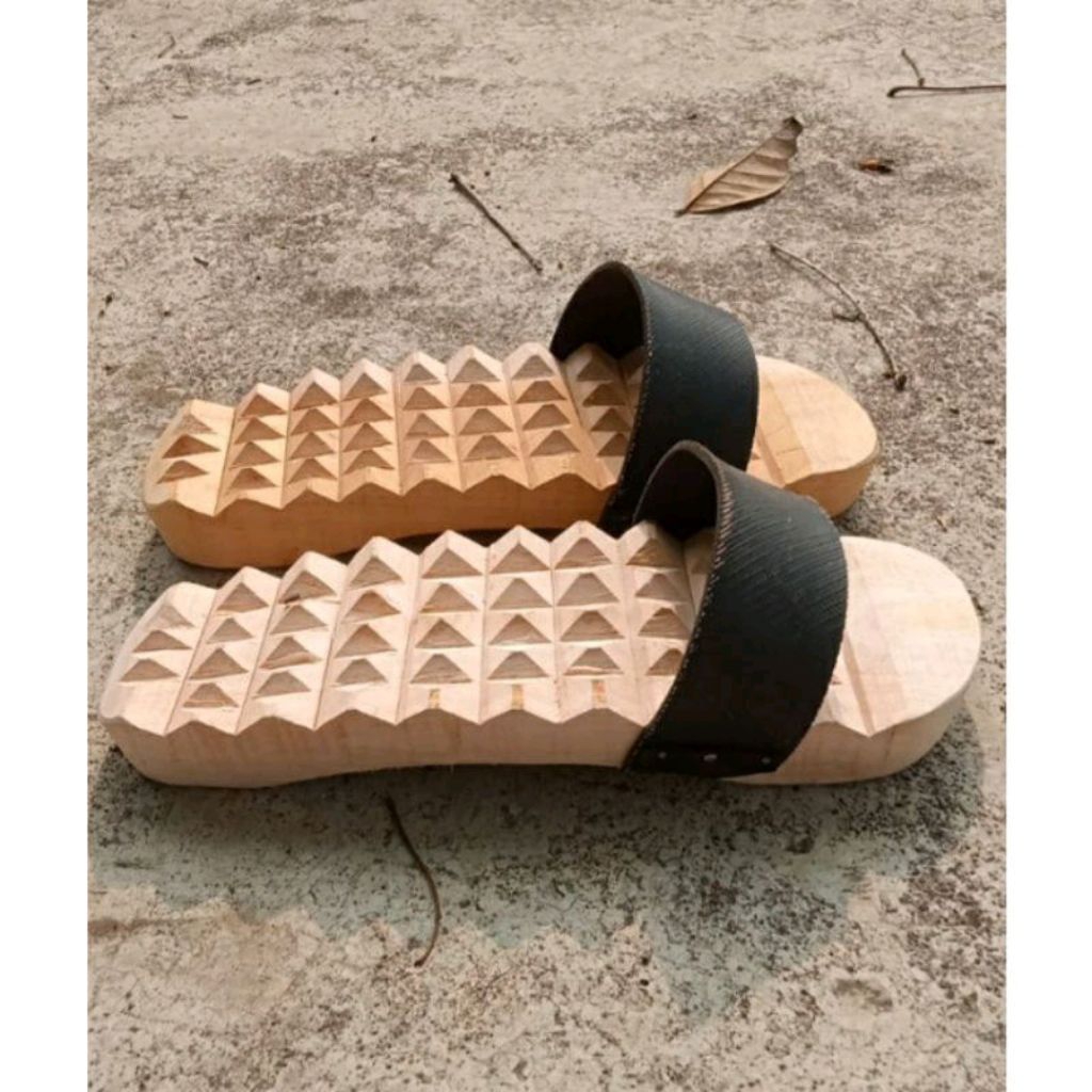 Sandal bakiak REMATIK kayu/ terompah kayu / sandal kesehatan