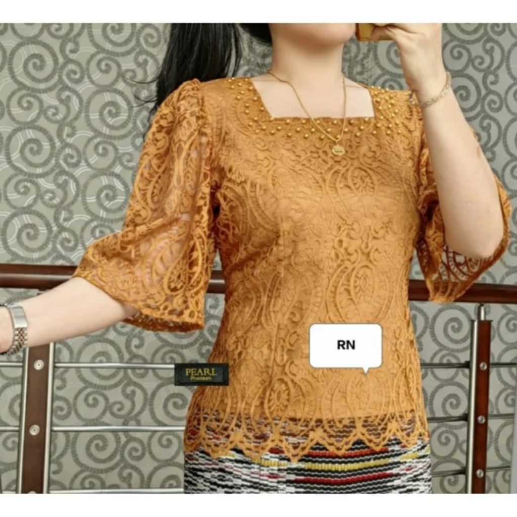 blus brokat premium wanita.