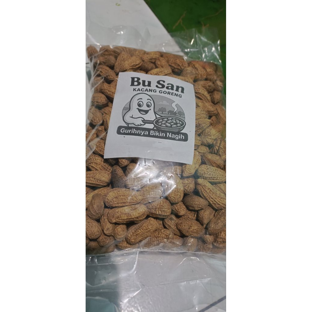 

Kacang Kulit goreng gurihnya bikin nagih