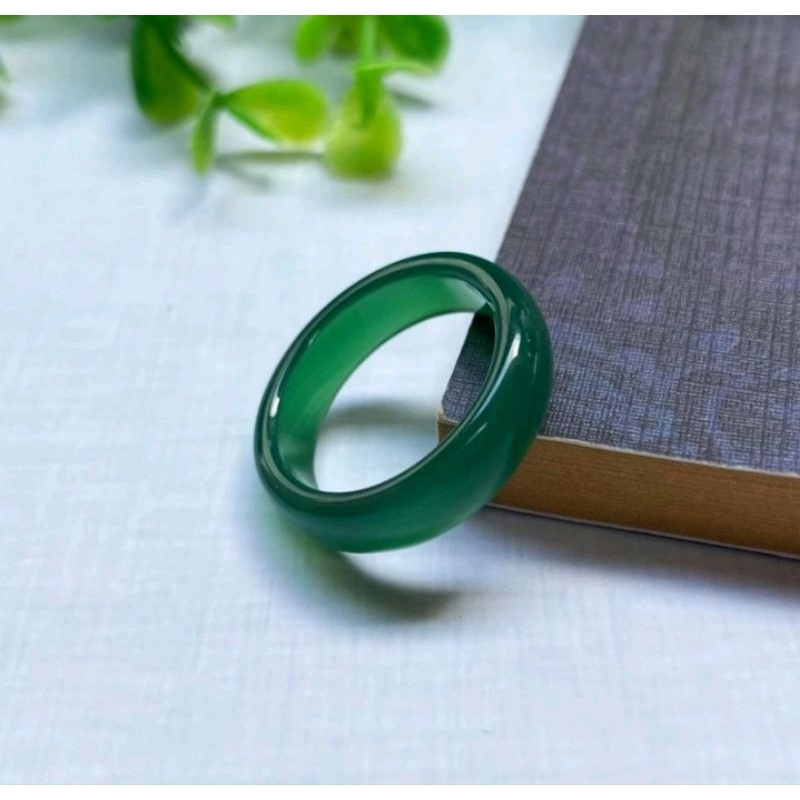 Cincin Batu giokTerapi Pria Wanita Mewah dan Elegan