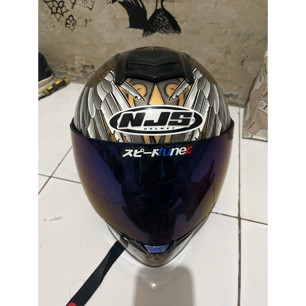 Helm NJS ZX-1 seri Garuda