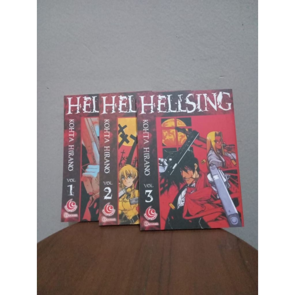 Level Komik Hellsing Vol 1-3