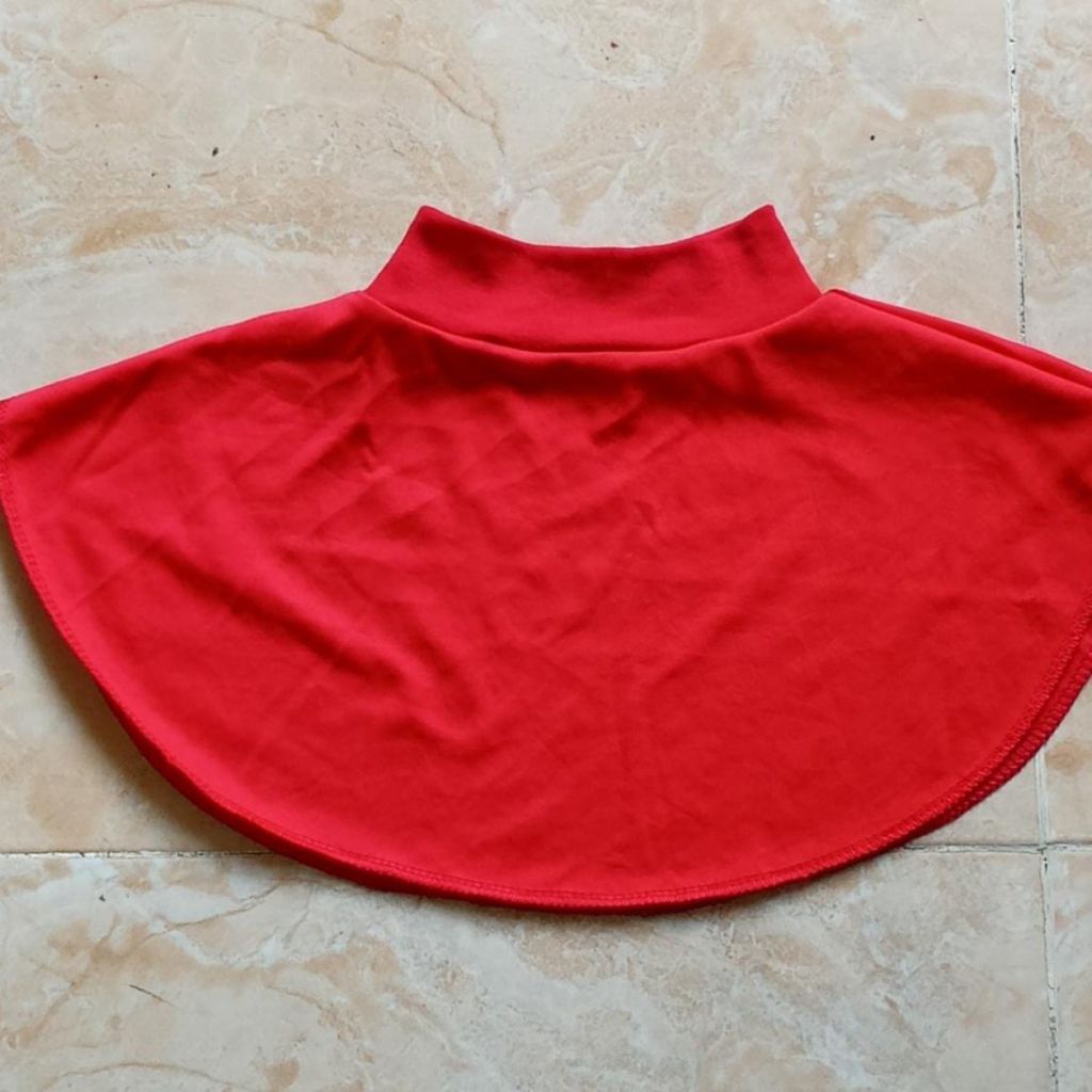 Syal Merah/Syal Upacara