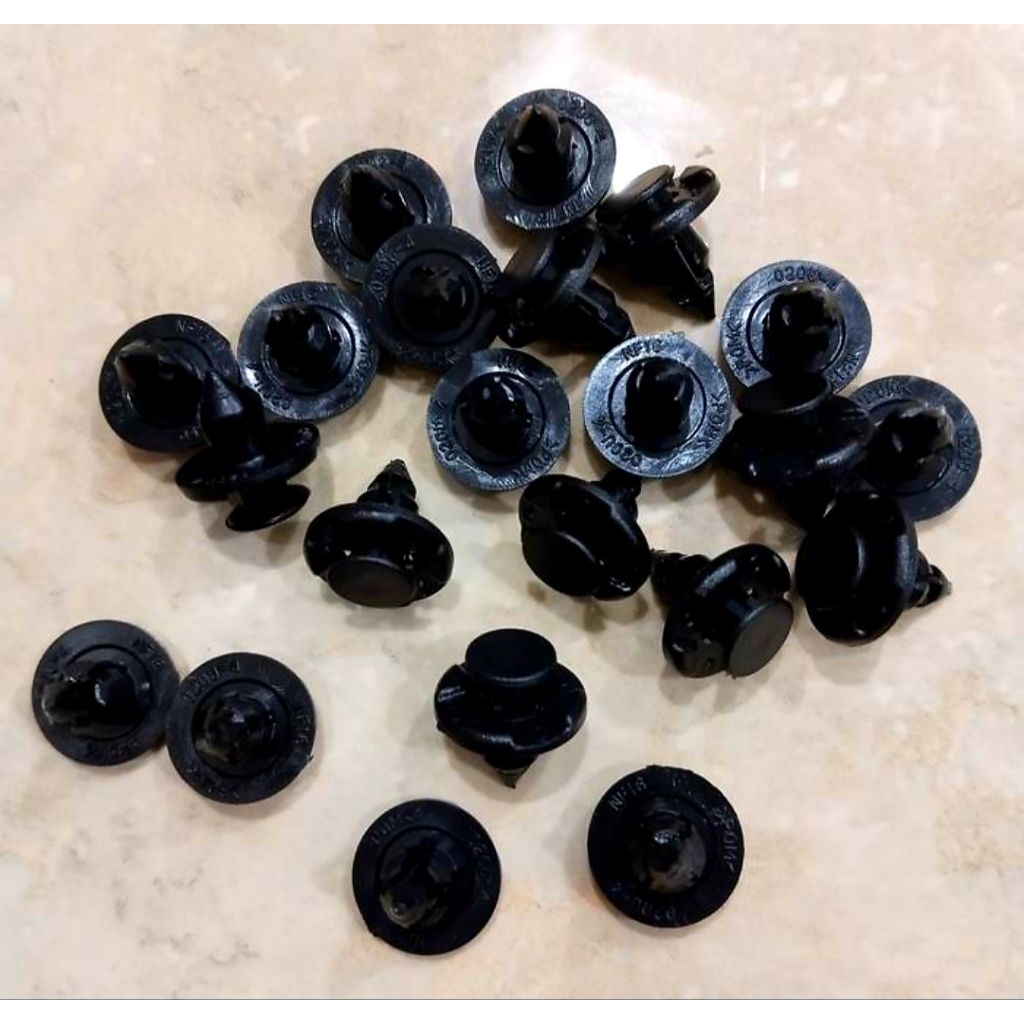 Klip kancing liner fender siigra calya 2016 2017 2018 2019 2020 2021 2022