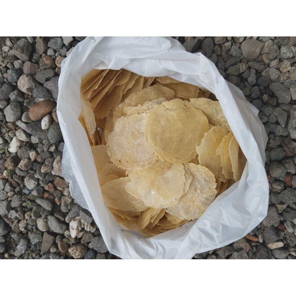 

Emping mlinjo kecil /emping melinjo kecil 1kg asli dari melinjo/mlinjo khas kebumen