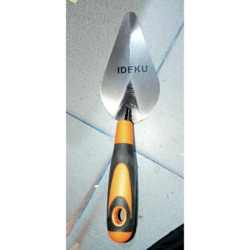 Sendok semen lancip gagang karet / cetok semen