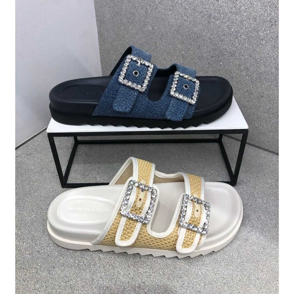 Sandal wanita flat charles&keith original
