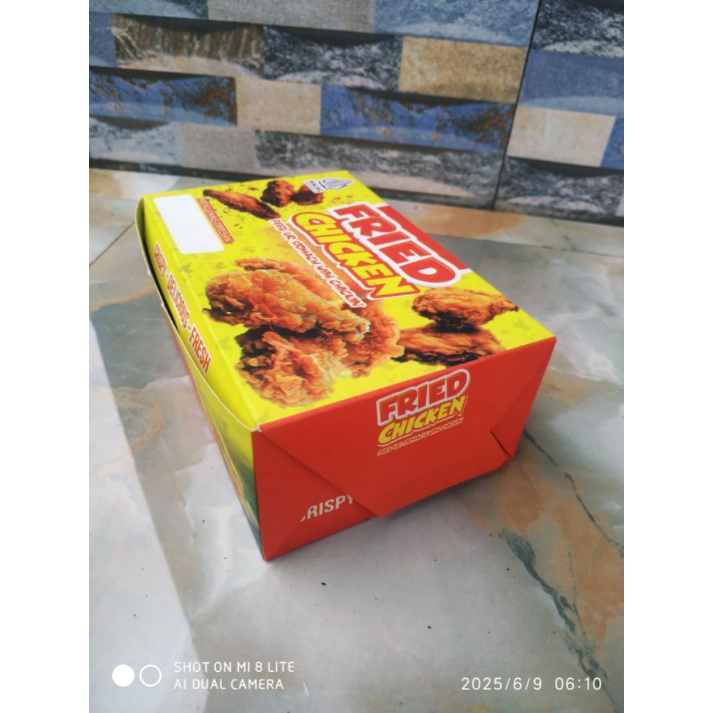 

dus kotak KFC laminasi full warna 50 lmbar
