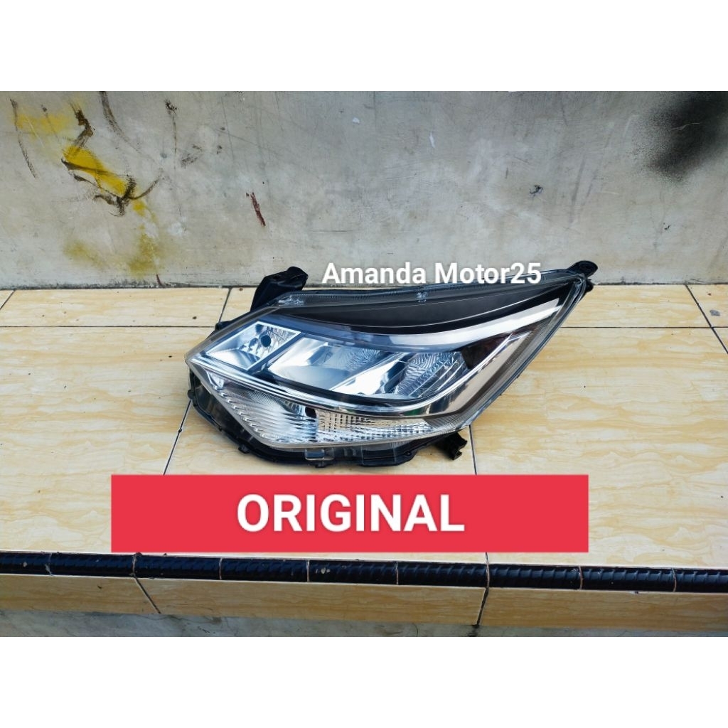 Headlamp Lampu depan Sigra Calya Facelift 2023 up Original