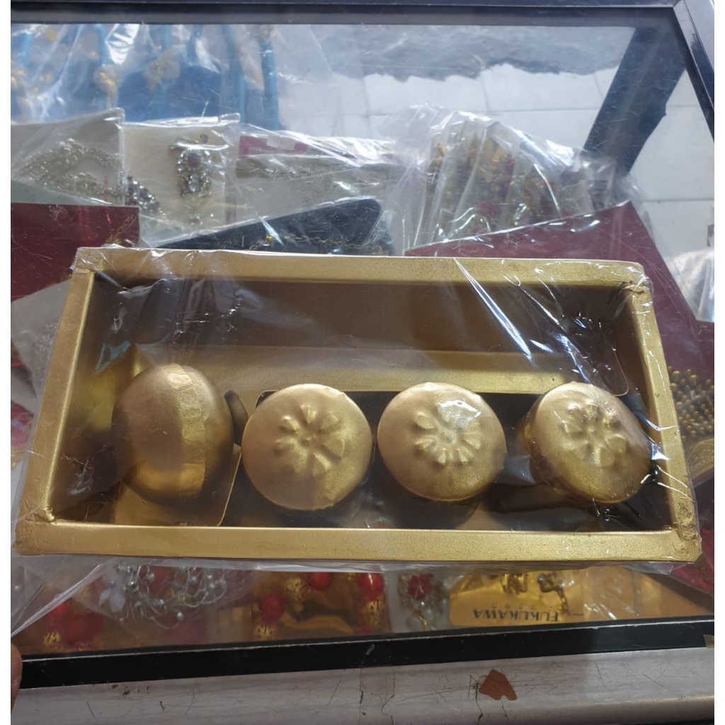 Tepak Sirih Melayu Riau