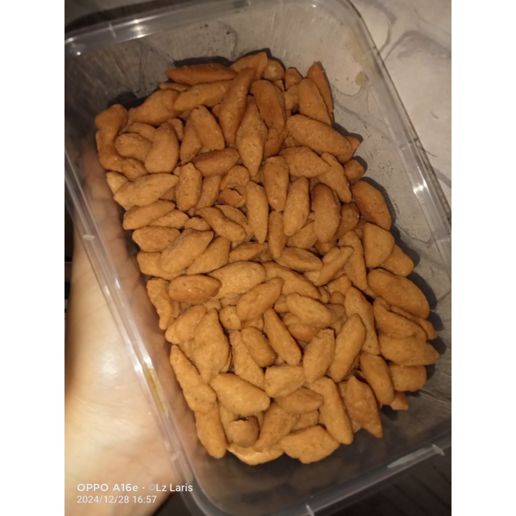 

Biji ketapang 250gr