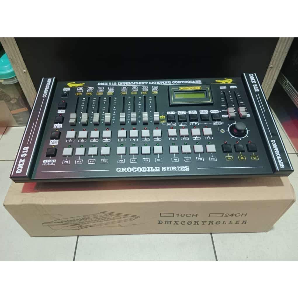 MIxer Crocodile DMX 512 controller