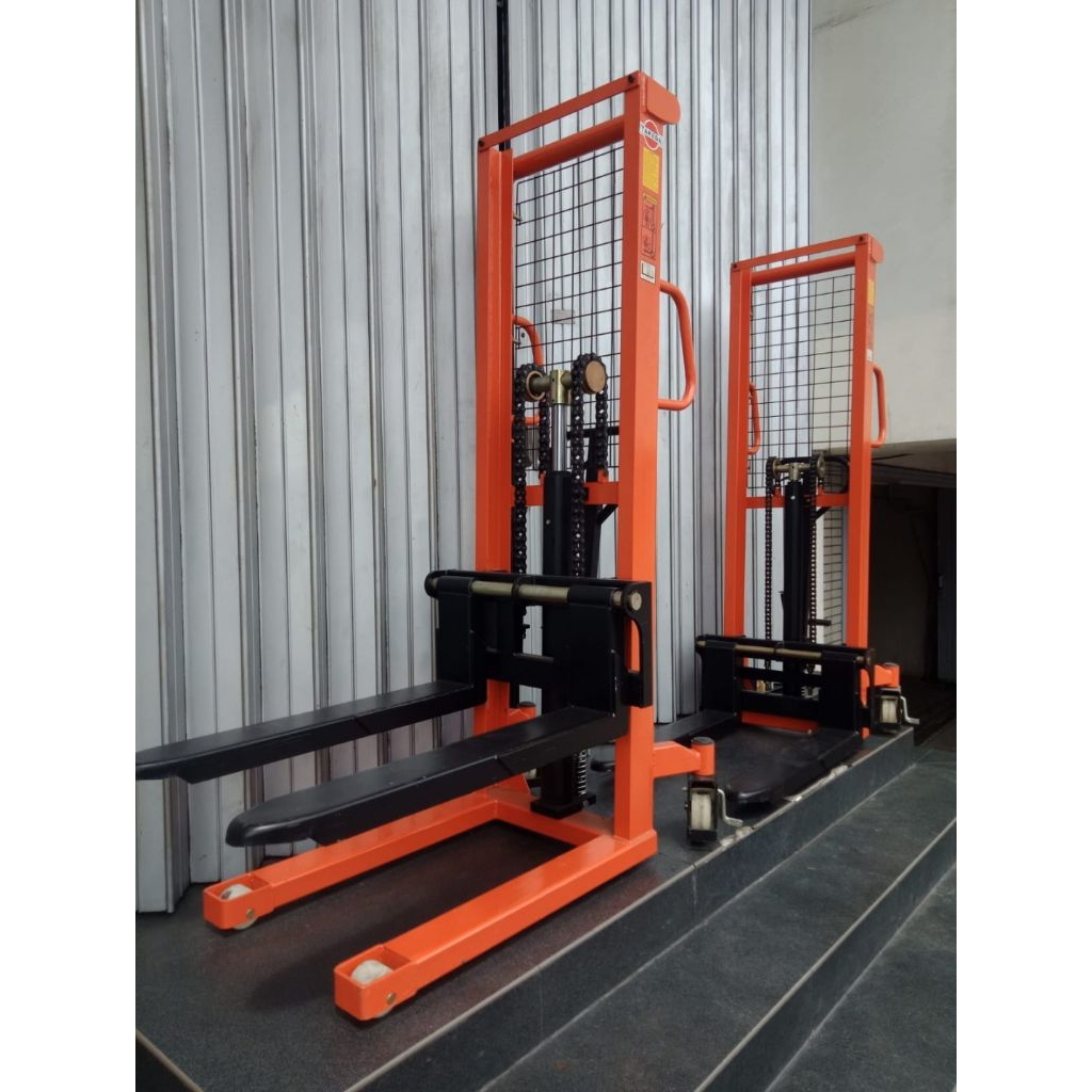 Hand Stacker 1Ton x 1,6 Meter