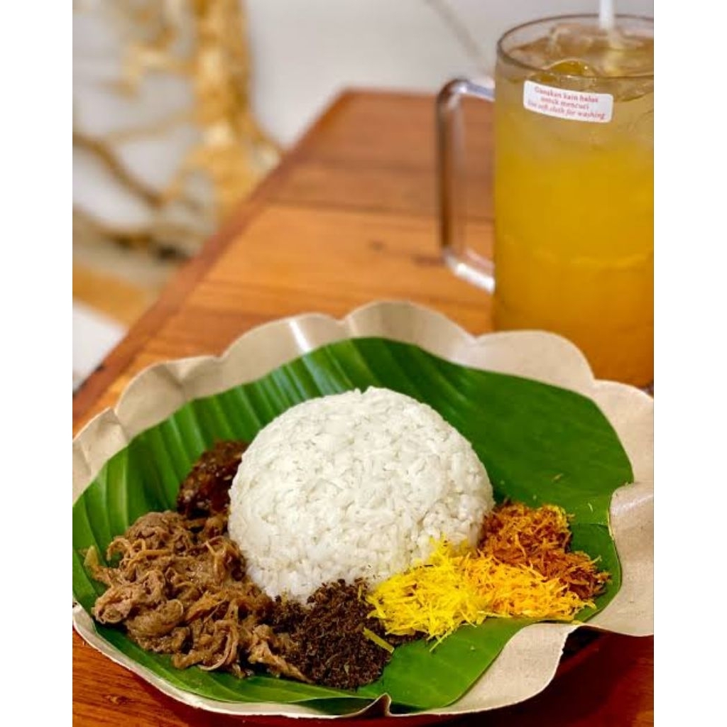 

nasi krawu ayam BU TATIK