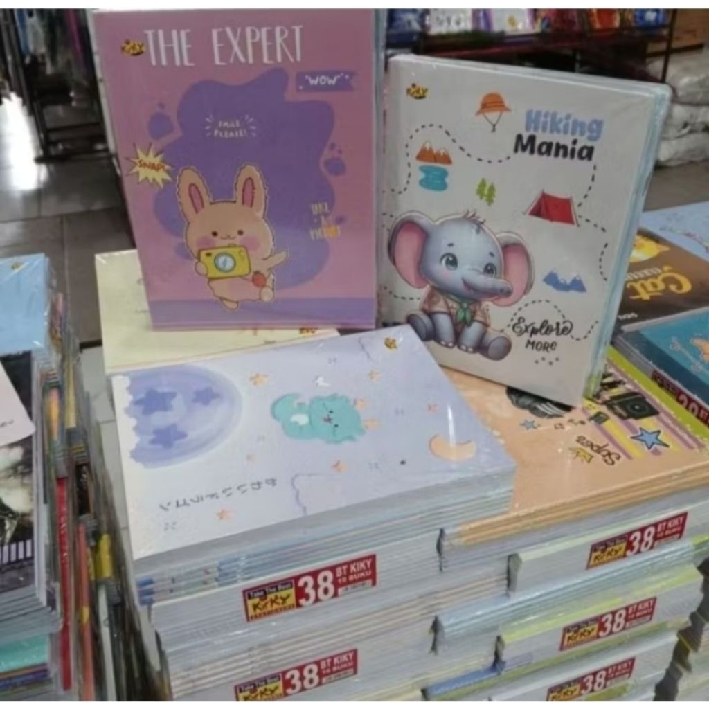 

Buku Tulis Merk Kiky Isi 38 Lembar 1 pack Isi 10 Buku