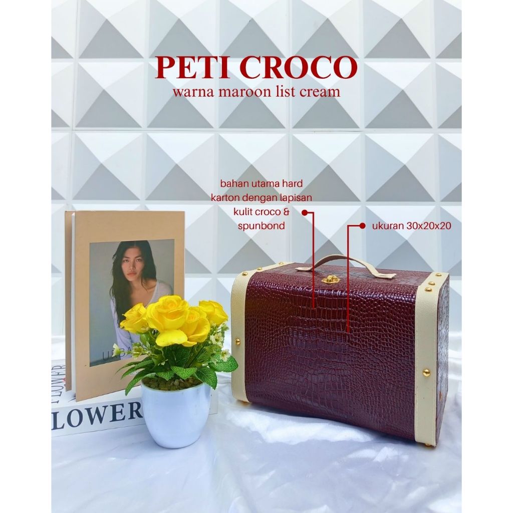 

Box Tempat Hampers Natal | Hardbox Bingkisan Bahan Croco Eksklusif