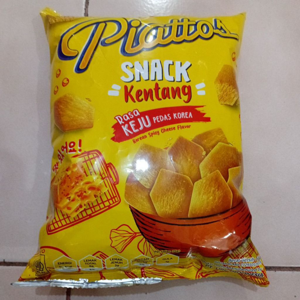 

Piattos Snack Kentang Rasa Keju Pedas Korea 68gr 1pcs