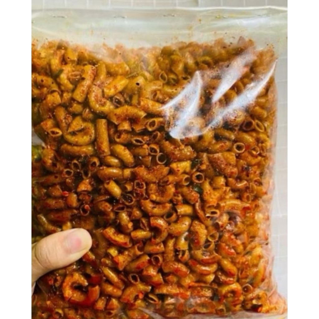 

1/4 Kg MAKARONI Cikruh Daun Jeruk 250 Gram Dijamin Bikin Nagih Tidak Pelit Bumbu