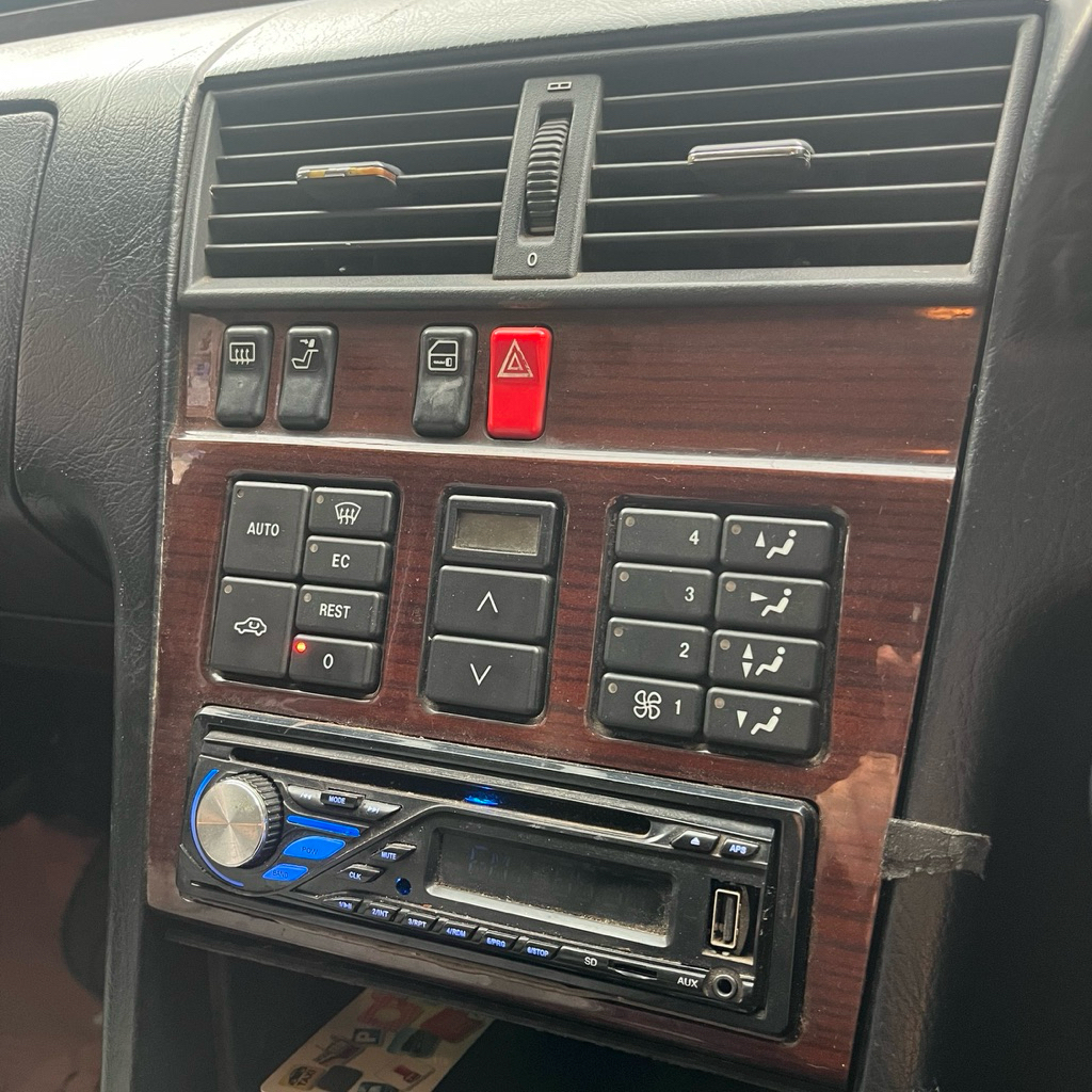 climate ac w202 model c36 Amg + panel wood