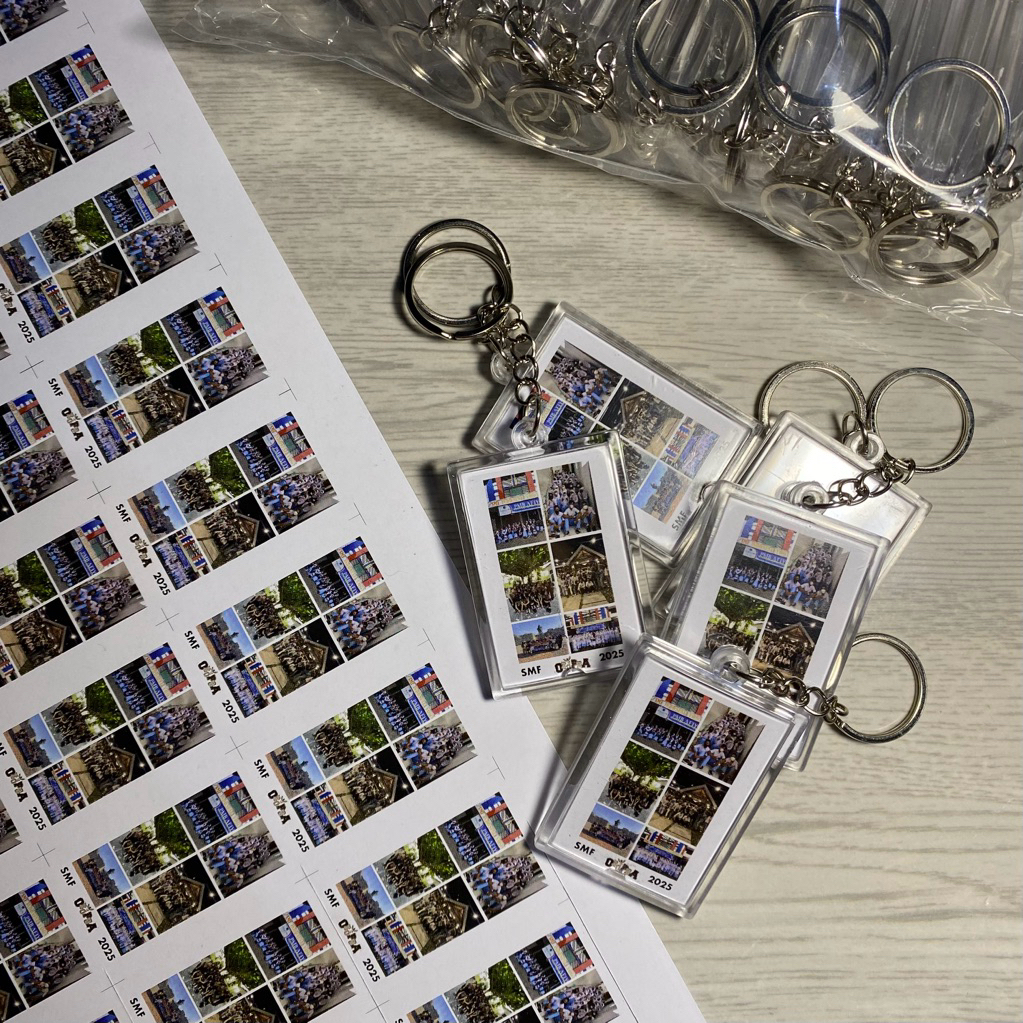 Custom Gantungan Kunci Akrilik Satuan