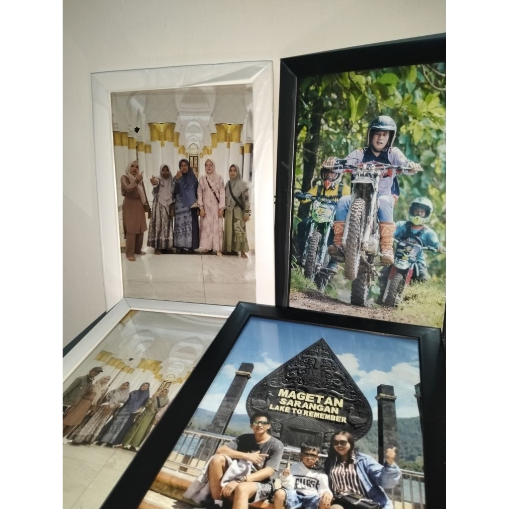 Bingkai Foto Aesthetic uk 20x30cm(hitam/putih)