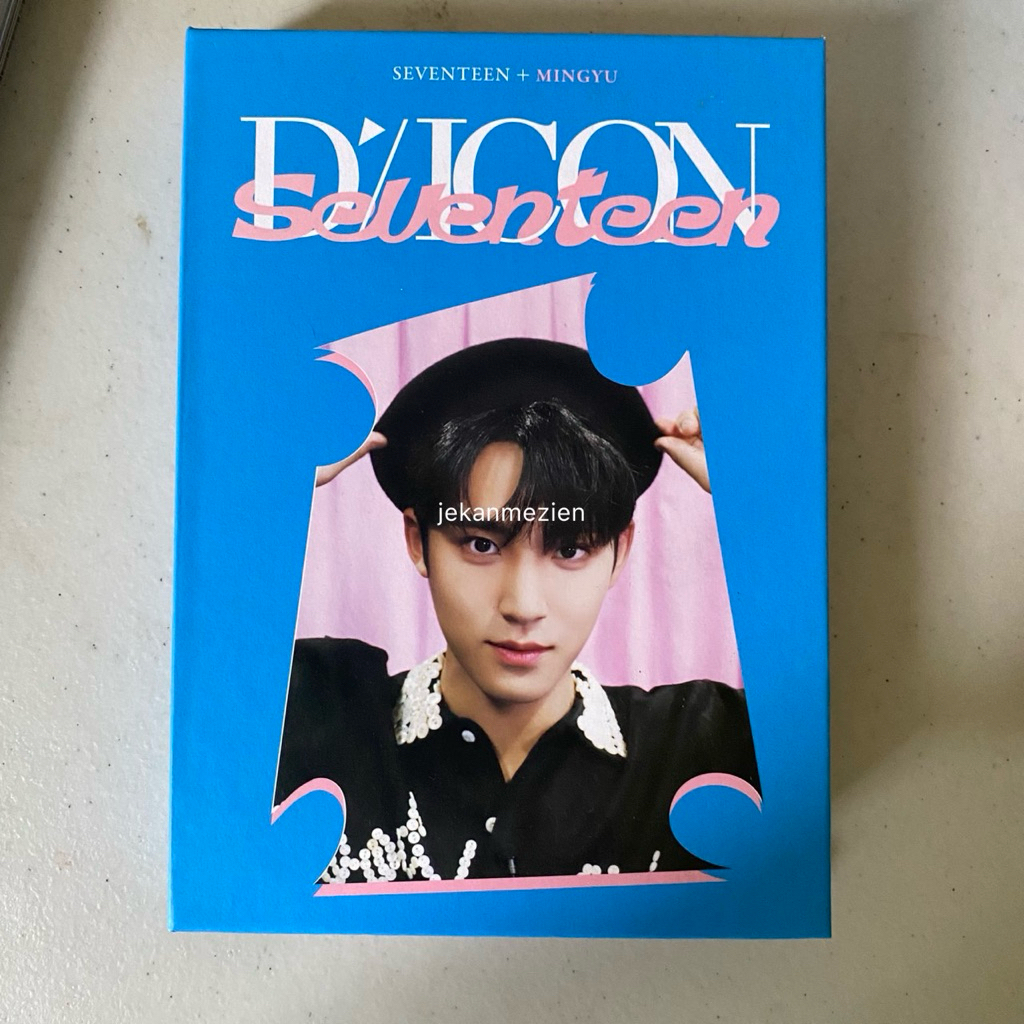 seventeen mingyu dicon + photocard