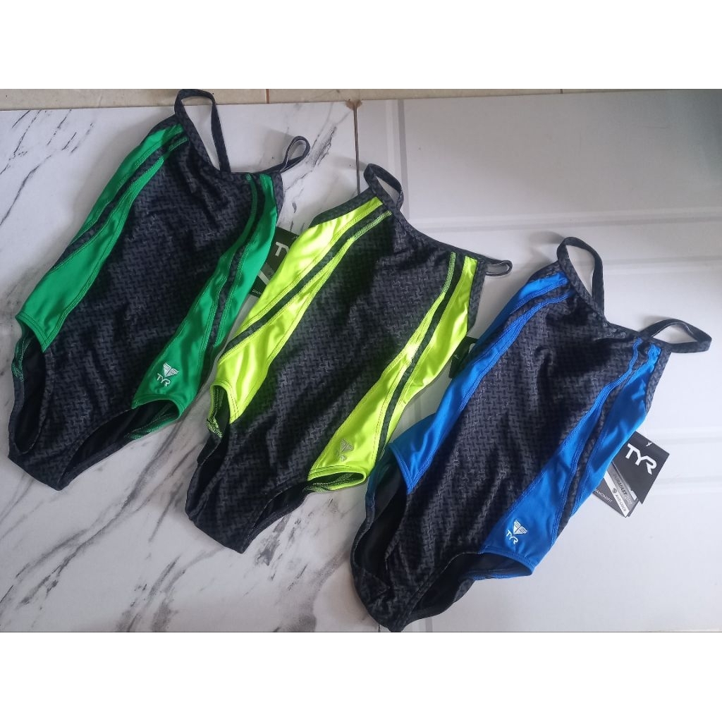 TYR DURAFAST BAJU RENANG ANAK SIZE 26