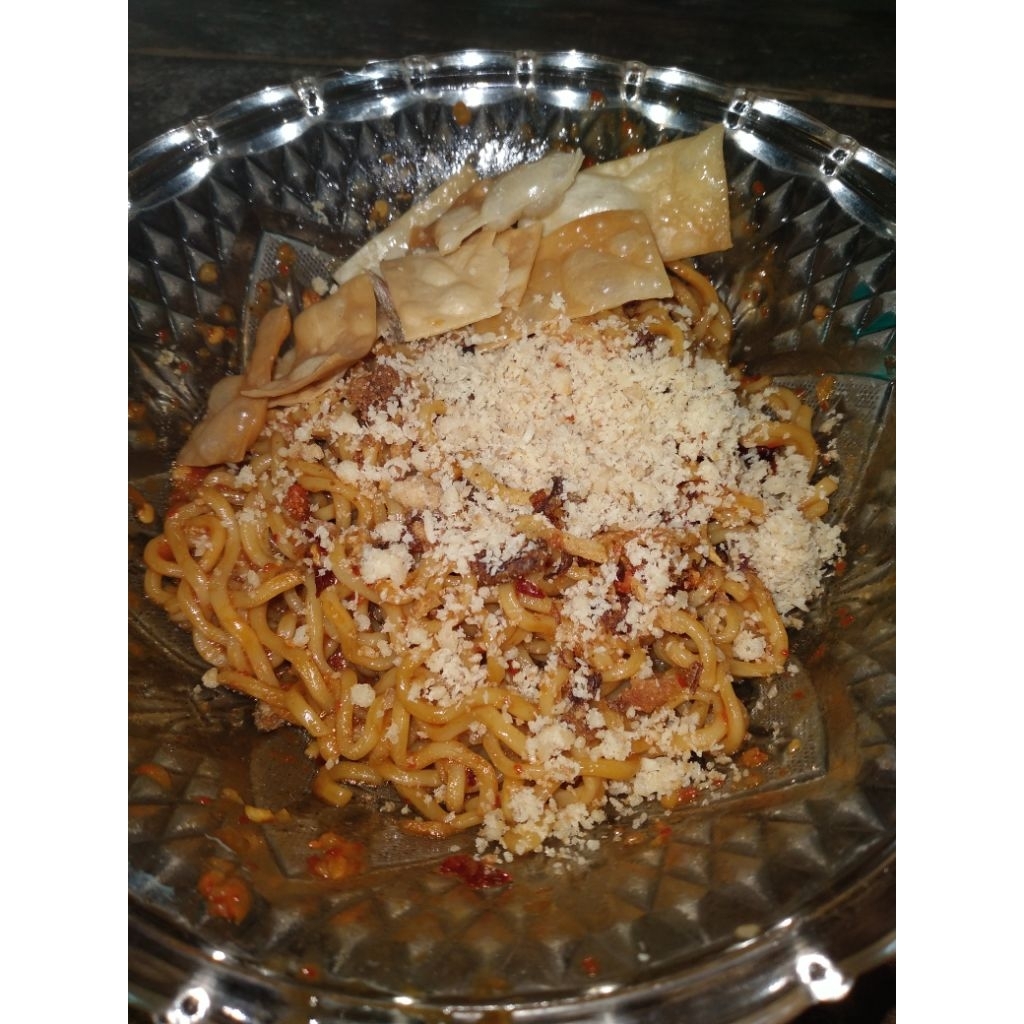 

MIE JEBEW INSTAN