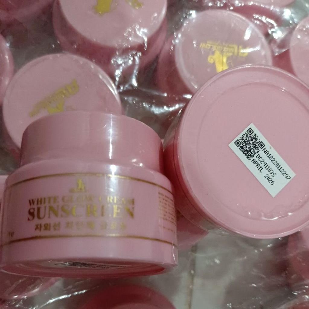 Sunscreen al maxi glow WHITE GLOW CREAM SUNBLOCK