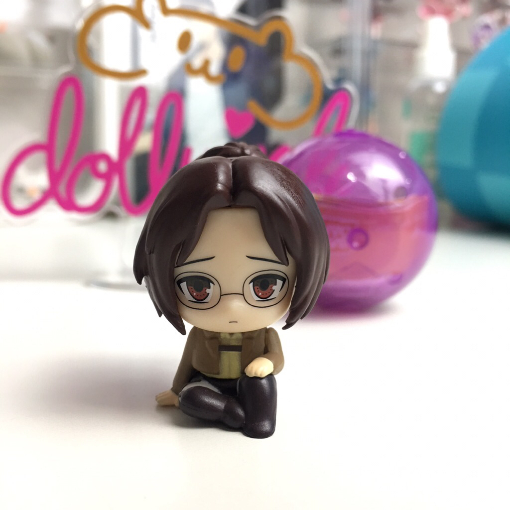[READY JAJANAN JP]Machiboke Attack on Titan Hange Zoe/Gacha Capsule Gachapon Machibouke Bandai Namco