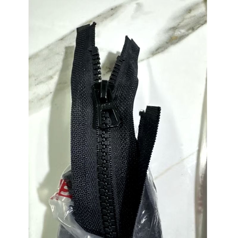 Resleting jaket 70cm (harga perpcs)