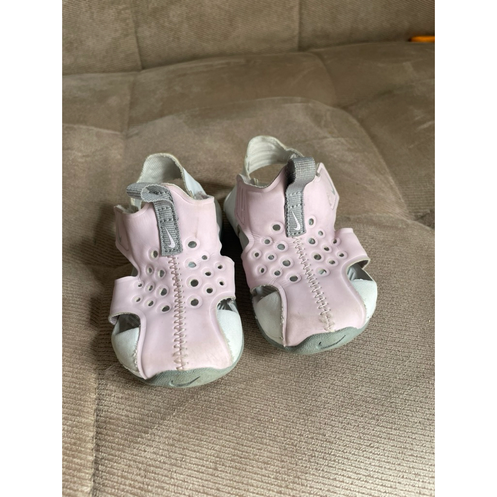 preloved sepatu sandal nike