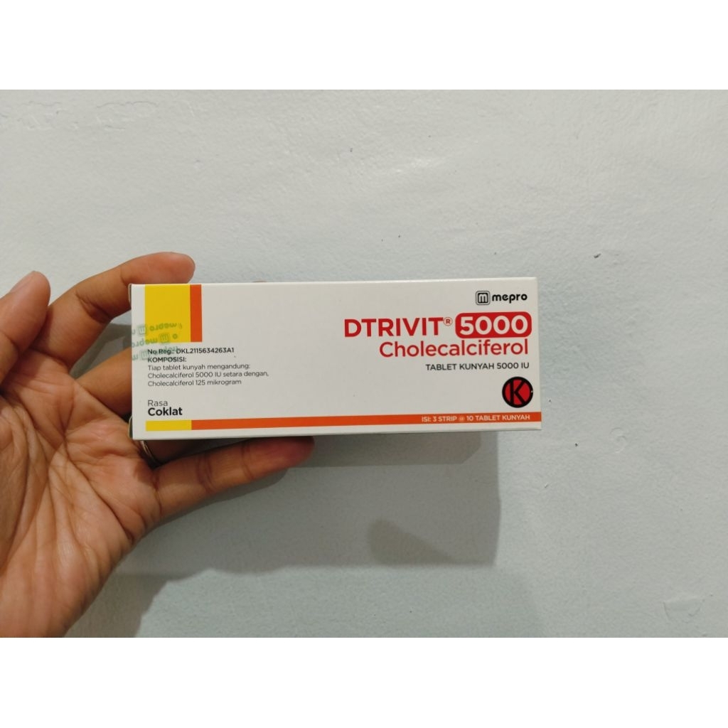 DTRIVIT 5000 IU Tablet Kunyah