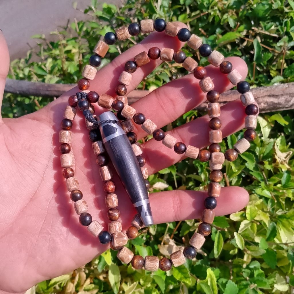 Kalung Ageman Kayu Hitam Eboni