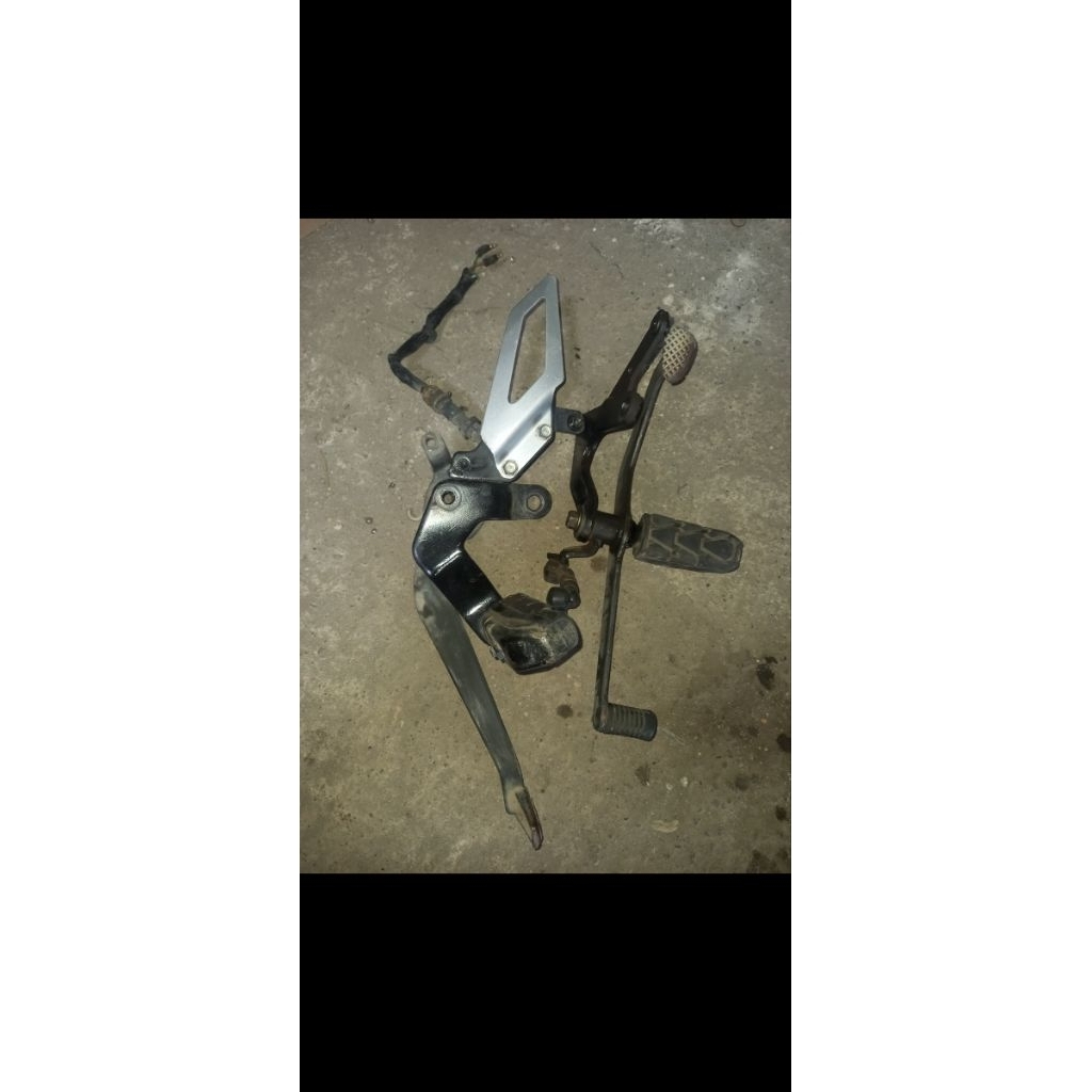 step footstep depan fullset supra GTR150 original