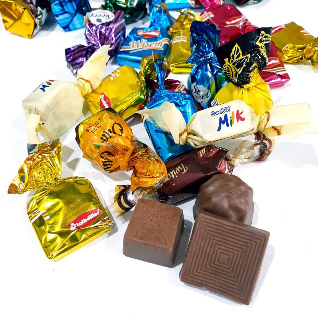 

COKLAT TURKI MIX COKLAT OLEH OLEH HAJI MANIS KEMASAN 1 KG