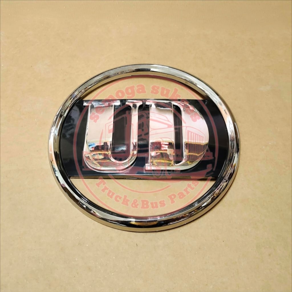 Emblem UD Logo UD Emblem Mark Logo UD Chrome Hitam Besar Truck NISSAN