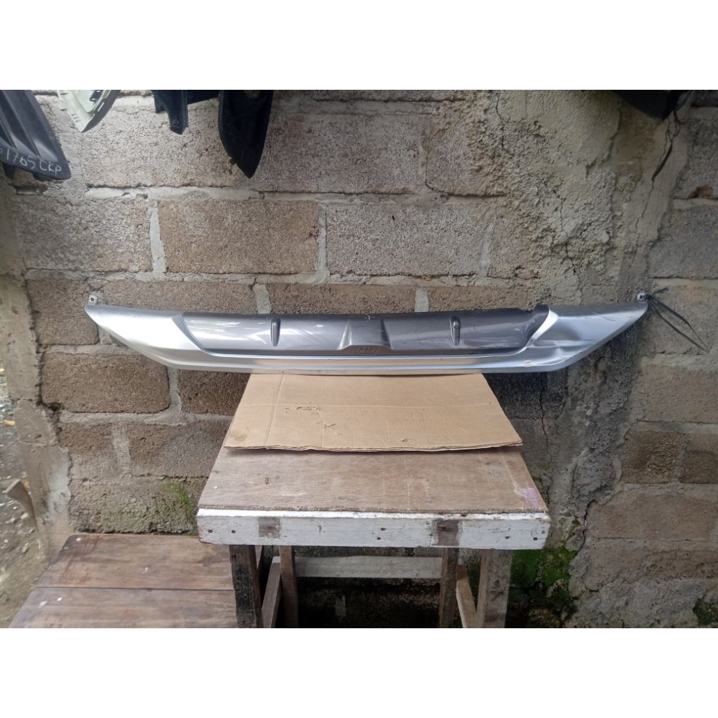 bodykit bemper belakang Rush GR Sport